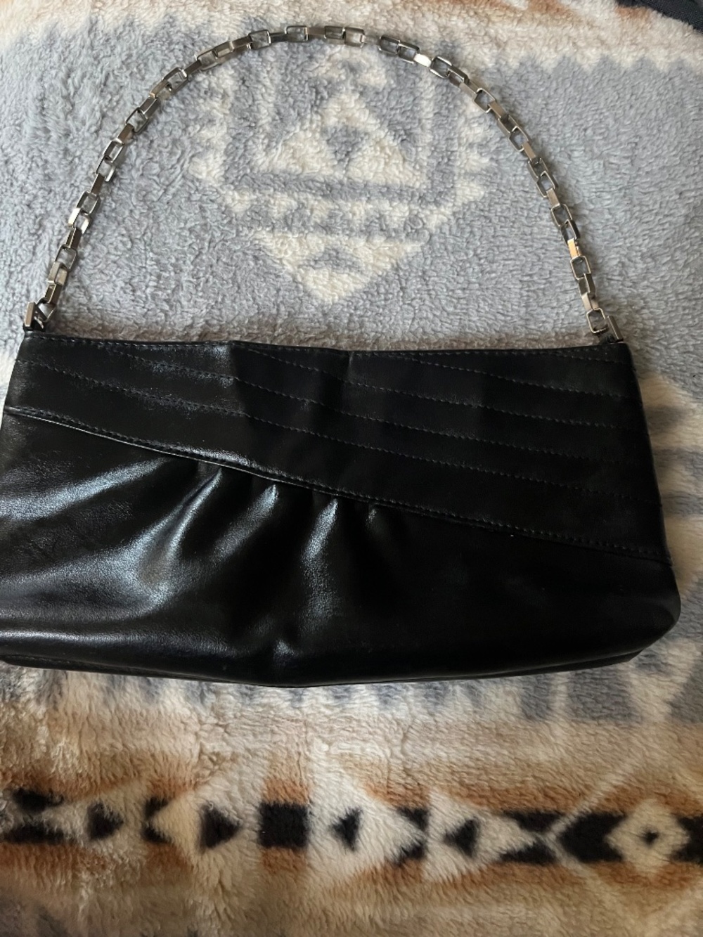 Purse - Picture 2 of 3